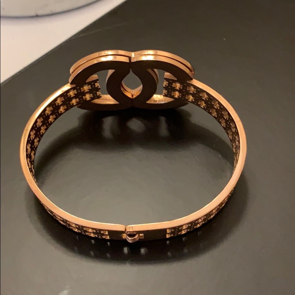 FUN FASHION ROSE GOLD BRACELETS! STAINLESS STEAL - Picture 3 of 8